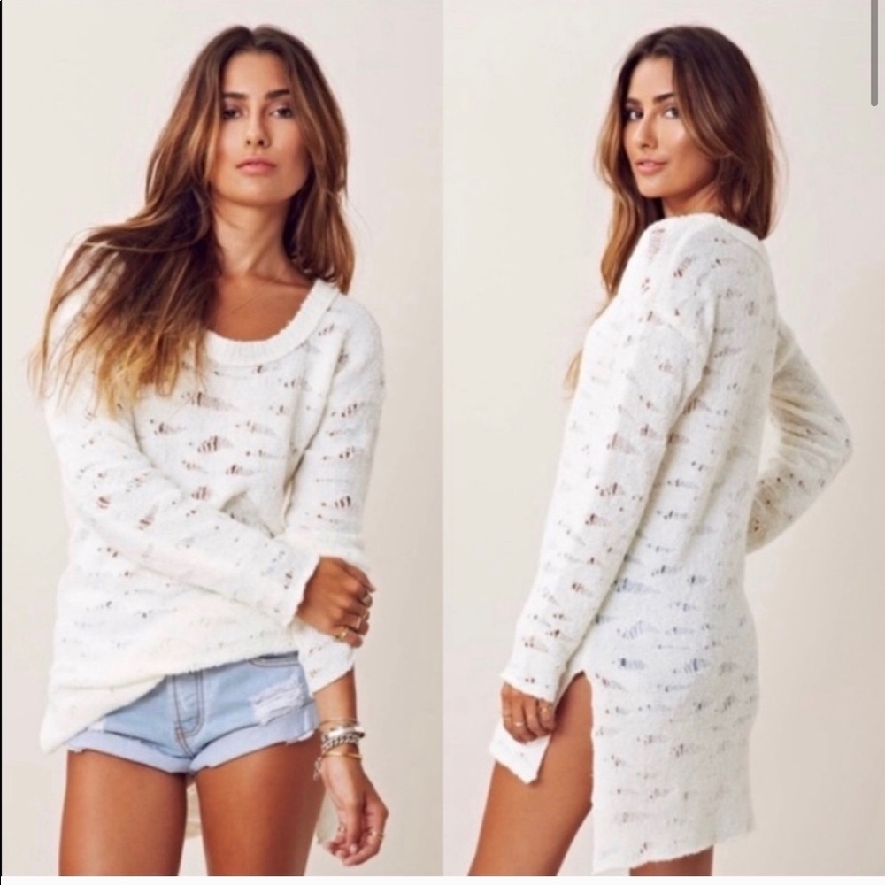 Free People-Eye on You pullover Distressed sweater